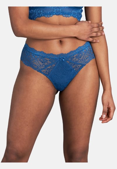 String ELIANA VELVET