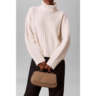 Calvin Klein Top Handle With Chain Shoulder Bag Desert Taupe Size: OS | Handbags Outlet | Dames | Beige