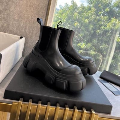 Designer Nieuwe Dames Enkellaarsjes PU Leer Dikke Zool Vetersluiting Gevechtslaarsjes Vrouwelijk Herfst Winter Platform Schoenen Vrouw 36 black