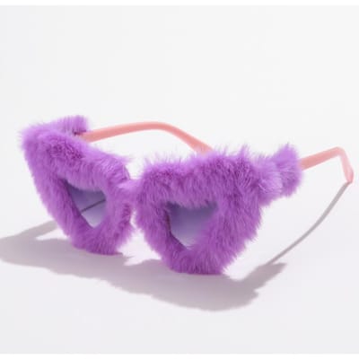 Lunettes de soleil tendance forme œil de chat pour dames UV400 Punk Lunettes faites à la main Hommes Femmes Fourrure douce Velours Lunettes de soleil Kardashian Pour la fête show as picture