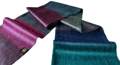 Alpaca D'Luxe Sjaal - Hypoallergeen - Paars - Roze - Scarf - Handgemaakt met alpacawol - Zacht en van Kwaliteit - Luxe cadeau - Duurzaam - Shawls - Alpaca - Multicolor - Sjaals Dames - Sjaals Heren - Sustainable - Comfortabel - Hoogwaardige kwaliteit