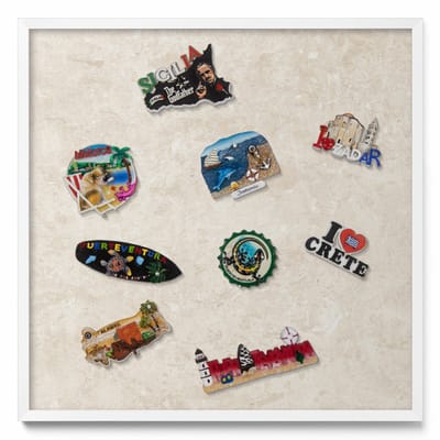 Tulup Magneetbord met Witte Frame - Romig Magneetbord met Patronen - 50 cm x 50 cm - Elegante lichte steen - Design Magneetbord met Frame - Magnetisch Bord Muurbevestiging - Memobord voor Keuken