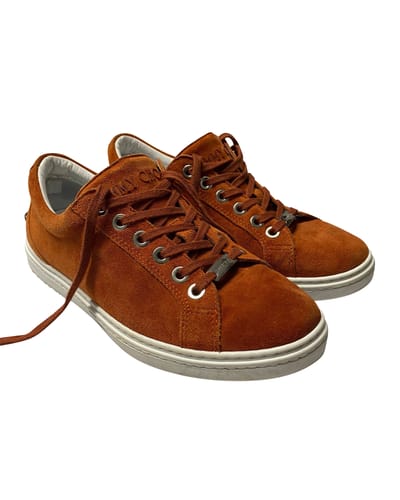 Jimmy Choo Cash Sneakers in Bruin Suède