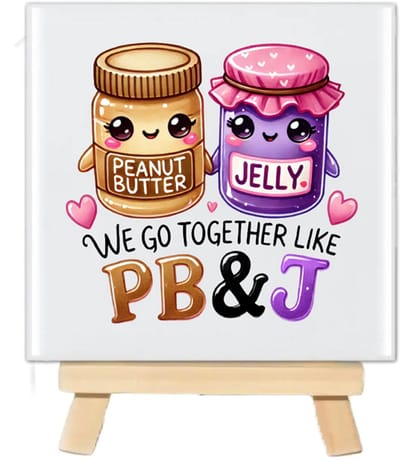 Tegeltje met tekst en schattig Kawaii food - We go together likePeanutbutter & Jelly - 10x10cm - inclusief houten standaard