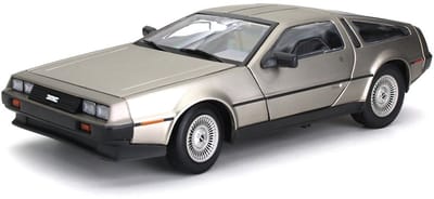 DeLorean DMC 12 Coupe 1981 - 1:18 - Sun Star