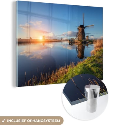 MuchoWow® Glasschilderij 120x90 cm - Schilderij acrylglas - Windmolen - Water - Zon - Foto op glas - Schilderijen