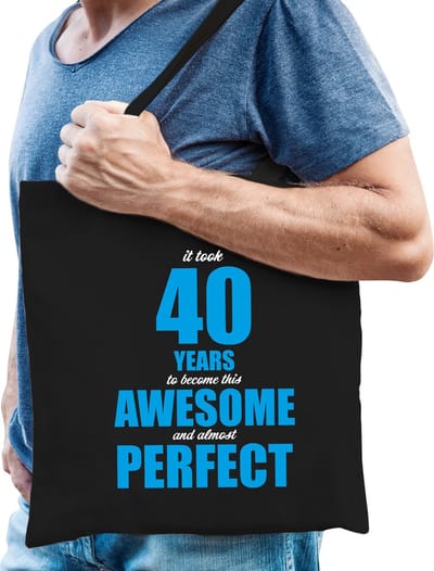 It took 40 years to become this awesome cadeau tasje zwart voor heren - 40 jaar verjaardag kado tasje
