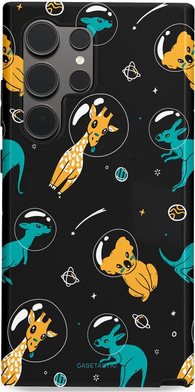 Casetastic Hoesje Geschikt voor Samsung S24 Ultra - Stijlvolle Beschermende Duo-layer Case - Donkere Ruimte Safari