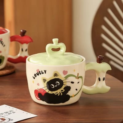 Creasowl® Appel Mok met Zwart Katje – Schattige Keramische Beker in Rood – Uniek Cadeau voor Kattenliefhebbers – Koffiemok – Koffiebeker – Katten mok