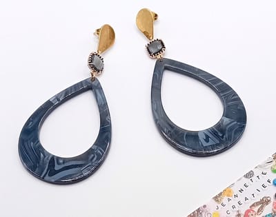 Jeannette-Creatief® - Resin - Denim Blauw Jeans Grey Crystal Glass Gold - Dames Oorbellen - Oorbellen - Resin Oorbellen - Donkerblauwe Oorbellen - Grijsblauwe Oorbellen - Blauwe Oorbellen