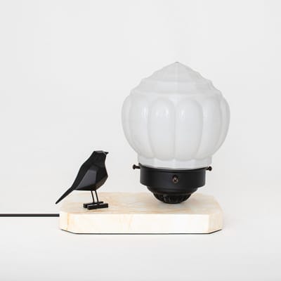 Tafellamp / sculptuur Ballade van een Vogel met glaskap Wassail - Art Deco Trade