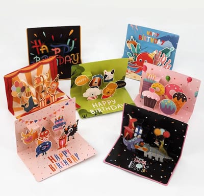 De Millennials Unieke 3D Verjaardagskaarten met Enveloppen Set van 7 (gratis DM sealing stickers)- vrolijk - cadeautjes en unieke verrassingen - kado - Kerst tips- Gefeliciteerd- Leuke Wenskaarten Versturen -Ansichtkaarten 2022 - 17.5cm x 11.5cm