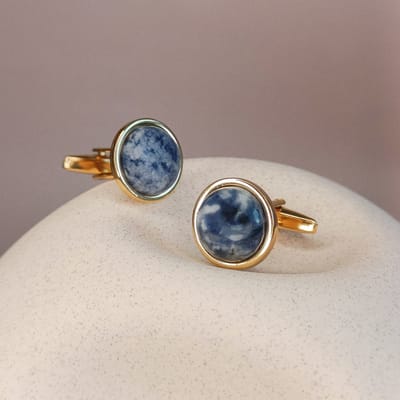 Ava&Imber Sodaliet Manchetknopen - Blauwe Edelsteen Manchetknopen voor Mannen, Goud Stainless Steel (RVS) | Manchetknopen Bruiloft | Blauwe Edelsteen Manchetknopen | Manchet voor Mannen | Lichtblauwe Manchetknopen voor Bruiloft