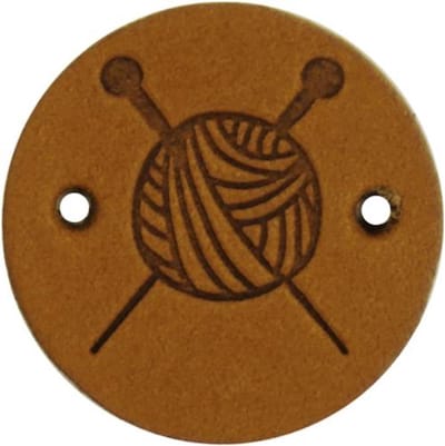 Durable Leren Label met Bolletje Wol en Breinaalden – 2 cm – Set van 2 Stuks