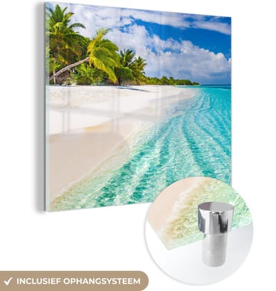 MuchoWow® Glasschilderij 50x50 cm - Schilderij acrylglas - Palmboom - Zee - Tropisch - Foto op glas - Schilderijen