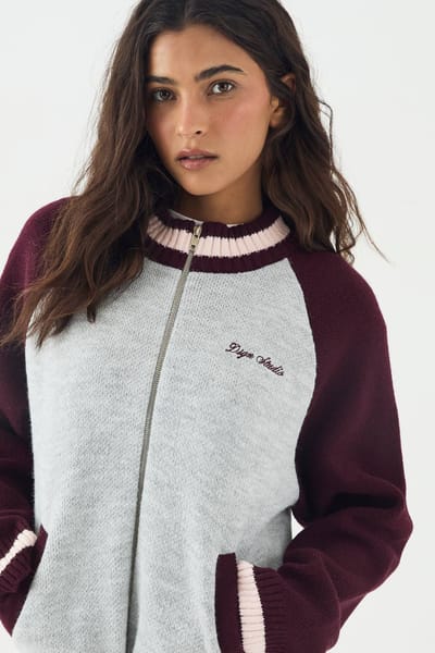 Dames DSGN Studio Oversized Gebreide Col Bomber | Burgundy | Maat: Large