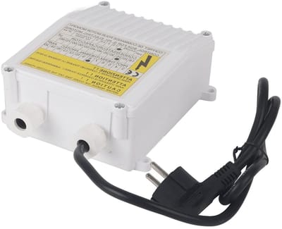 Pomp Controle Box - Waterpomp Schakelaar - Automatische Watercontrole - Ingebouwde Thermische Bescherming - 21x16x8 cm - Zwart
