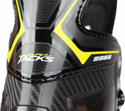 CCM - Supertacks 9366 - IJshockeyschaatsen - Schaatsen Heren - Volwassenen - Zwart - Verstevigde Support & RVS Speedblade - Regular Fit - Maat EU 42