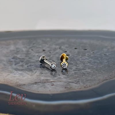 Lev Sieraden - Zilveren Heartbase Zirkonia labret - 1.2mm x 8mm - Titanium - Labret piercing - Pushpin