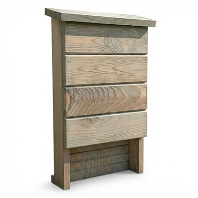 Vleermuiskast – Massief Hout – Donker & Geribbeld Interieur