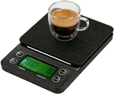 Zwarte Digitale Koffie Weegschaal met Timer en Groen LCD Scherm (0,1g–5kg) – Batterijgevoed, Nauwkeurig tot 0,1g, Met Anti-slip Mat, voor Filterkoffie, Espresso en Keukengebruik