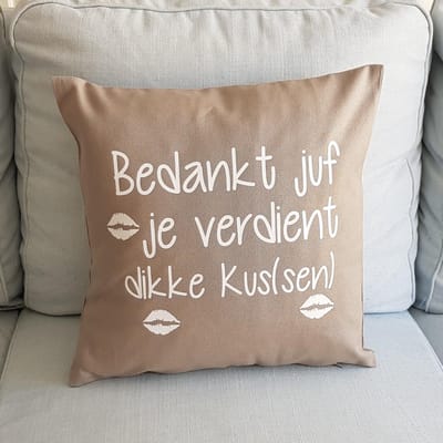 kussen kussenhoes juf cadeau bedankt verjaardag met tekst voor juf meester stage afscheid cadeau collega bedanken anders tekstbord man vrouw dames heren Juffendag cadeau Einde schooljaar juf
