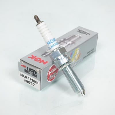 Ngk Silmar8c9 Bougie Zilver