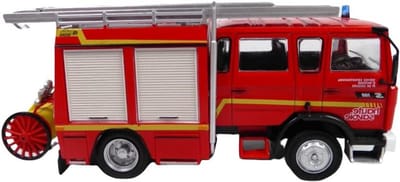 - Brandweerwagen 1/43 compatibel met Renault VI S180 Metz SDIS Haute Savoie (Ixo P02)