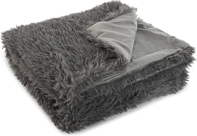 Bellatio Decorations Vachtdeken Fleece bankdeken of plaid - donkergrijs - polyester - 130 x 170 cm - Fluffy stof - Harige vezels