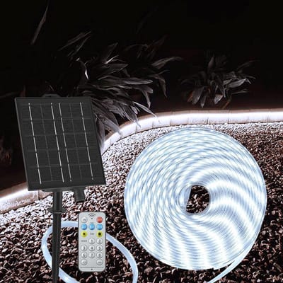 Zonne-energie LED Strip Buiten met Afstandsbediening - IP68 Waterdicht - Op Maat Knippen - Voor Zwembad, Tuin & Camping