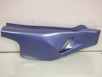 rechterkant deksel voor aprilia 125 pegaso 1991 - 1994 ap8131149 nieuw