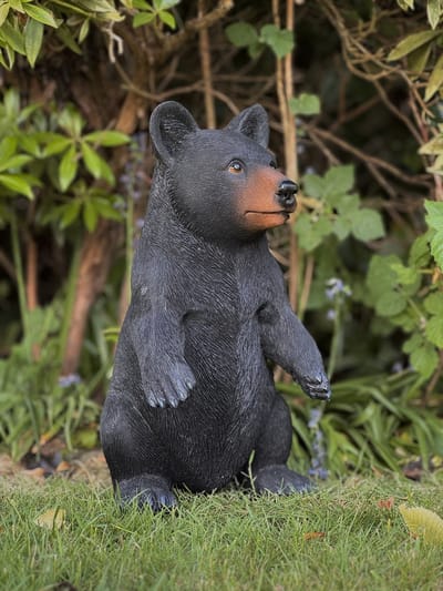 Beer zwart staand 40 cm hoog - Wildlife - polyester - polystone - beeld - tuinbeeld - hoogkwalitatieve kunststof - decoratiefiguur - interieur - accessoire - voor buiten - cadeau - geschenk - kerst - nieuwjaar