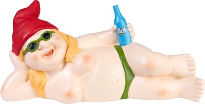 BRUBAKER Naakte Liggende Tuinkaboutervrouw - Nudistische Kaboutervrouw met Bier en Zonnebril - Grappige Frivole Nudistische Tuinfiguur - Weerbestendige Decoratie voor Tuin en Camping - 24 cm
