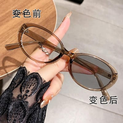 Nieuwe retro cat-eye bril met zwart montuur, plat, lichtdoorlatend, anti-blauwlicht montuur, geschikt voor bijziendheid, voor kleine gezichten en dames. -3.25