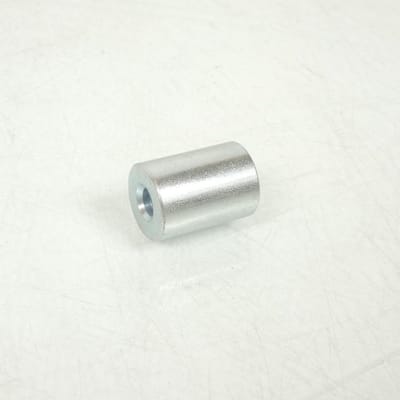 Entretoise Ø6.5x18xL25mm pour moto Rieju Neuf