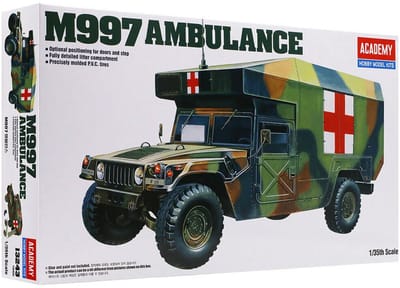 Academy Modelbouwpakket Auto - 13243 HMMWV-Hummer-Humvee M997 Maxi-Ambulance Plastic - 1:35 - Modelbouw