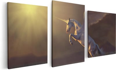 Artaza Canvas Schilderij Drieluik Eenhoorn met Vleugels in het Gras - 120x60 - Foto Op Canvas - Canvas Print