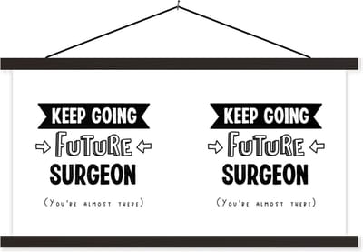 Posterhanger incl. Poster 60x30 cm - Schoolplaat - Chirurg - Dokter - Quotes - Studeren - Textielposter - Zwarte latten
