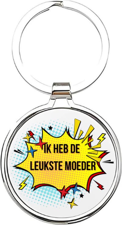Akyol - Ik heb de leukste moeder Sleutelhanger - moeder - mama - Moeder sleutelhanger - mama sleutelhanger - Sleutelhanger mam - Familie sleutelhanger - moederdag cadeautje - Mama cadeau - mom - stiefmoeder - schoonmoeder - mothersday - 4 x 7,5 CM