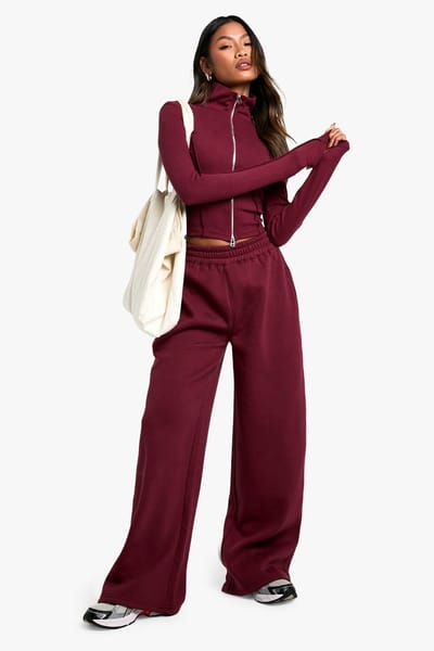 boohoo Dames Ribbelzoomdetail Dubbele Rits Top en Rechte Pijpen Jogger Set | Bordeaux Rood | Maat: Small