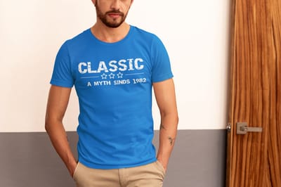 1982 Jaar Blauw T-shirt Heren - Maat M - Classic - Verjaardag Cadeau Mannen - Limited Edition
