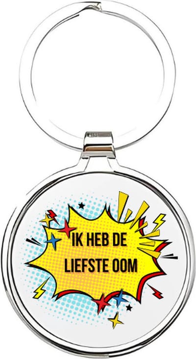 Akyol - Ik heb de liefste oom Sleutelhanger - oom - De leukste oom - Oom sleutelhanger - sleutelhanger - Sleutelhanger voor ooms - Familie sleutelhanger - verjaardagscadeautje - cadeau voor de leukste oom - uncle - The best uncle - 4 x 7,5 CM