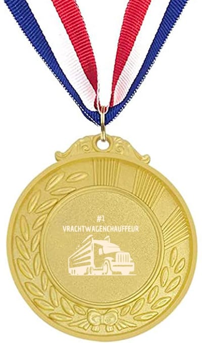 Akyol - nummer 1 vrachtwagenchauffeur medaille goudkleuring - Vrachtwagen chauffeur - cadeau vrachtwagenchauffeur - leuk cadeau voor de beste cadeau vrachtwagenchauffeur om te geven - verjaardag cadeau vrachtwagenchauffeur