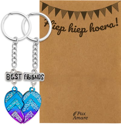 BFF Sleutelhanger voor 2 'Hiep Hiep Hoera' - Magnetisch Best Friends Hartje - Sleutelhanger set op Cadeau Kaartje - Zilverkleurig - Verjaardags Hanger - Pax Amare