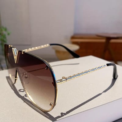 Lunettes de soleil Pilote KAMMPT pour Hommes Femmes Monture Métal Vintage Surdimensionnée Tendance Designer Lunettes de Soleil Extérieur as picture shows white