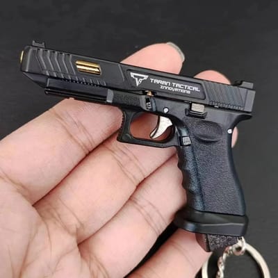 1:3 Semi-legering G34 Pistool Model Demontage Mini Pistool Speelgoed Sleutelhanger Tas Hanger Ambacht voor Kinderen en Volwassenen zwart