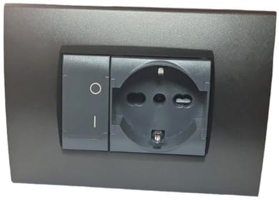 Thuys – Inbouwklare Elektrische Cassette Met 0/1 Schakelaar En Schuko Stopcontact – Zwart