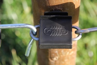 Koltec Poortgreepankers Verzinkt - 2-Weg | Betrouwbare Bevestiging voor Weide Afsluitingen