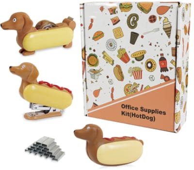 Teckel - teckel giftbox kantoorset - teckel nietjesmachine - teckel stresspop - teckel plankbandhouder - hond - sausage dog - teckel kantooraccessoires