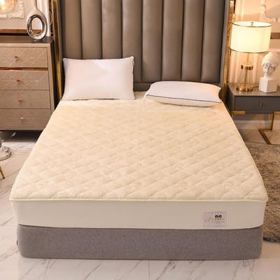 Hoge Kwaliteit Zacht Lamswol Gewatteerde Matrashoes Effen Kleur Snel Warm Pluche Bedmat Beschermhoes Op Maat Gemaakte Bedhoes 90x200x30cm beige